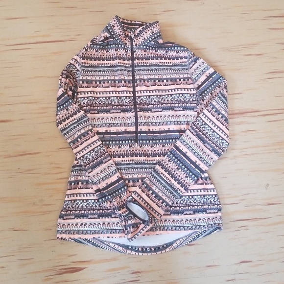 Nike Sweaters - Nike 1/2 Zip Long Sleeve